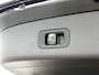 Mercedes-Benz GLC 300e 4MATIC Business Solution AMG | Advanced plus | Nightpakket | Parkeerpakket met achteruitcamera | Trekhaak | Middenconsole metaalstructuur | Panoramaschuifdak | 20 inch vijfspaaks lichtmetalen AMG-velgen | Warmtewerend, donkergetint glas |