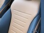 Mercedes-Benz GLC 300e 4MATIC Business Solution AMG | Advanced plus | Nightpakket | Parkeerpakket met achteruitcamera | Trekhaak | Middenconsole metaalstructuur | Panoramaschuifdak | 20 inch vijfspaaks lichtmetalen AMG-velgen | Warmtewerend, donkergetint glas |