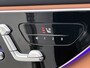 Mercedes-Benz GLC 300e 4MATIC Business Solution AMG | Advanced plus | Nightpakket | Parkeerpakket met achteruitcamera | Trekhaak | Middenconsole metaalstructuur | Panoramaschuifdak | 20 inch vijfspaaks lichtmetalen AMG-velgen | Warmtewerend, donkergetint glas |