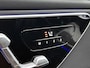 Mercedes-Benz GLC 300e 4MATIC Business Solution AMG | Advanced plus | Trekhaak | Panoramaschuifdak | Treeplanken in aluminiumlook | Middenconsole metaalstructuur | 20 inch vijfspaaks lichtmetalen AMG-velgen |