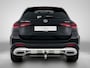 Mercedes-Benz GLC 300e 4MATIC Business Solution AMG | Advanced plus | Trekhaak | Panoramaschuifdak | Treeplanken in aluminiumlook | Middenconsole metaalstructuur | 20 inch vijfspaaks lichtmetalen AMG-velgen |
