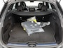 Mercedes-Benz GLC 300e 4MATIC Business Solution AMG | Premium pakket | Winterpakket | Nightpakket | Rijassistentiepakket Plus | Trekhaak | Treeplanken in aluminiumlook | Burmester® 3D surround sound systeem | Panoramaschuifdak | 360° camera | 19” vijfspaaks lichtmetalen AMG-velgen |