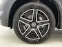 Mercedes-Benz GLC 300e 4MATIC Business Solution AMG | Premium pakket | Winterpakket | Nightpakket | Rijassistentiepakket Plus | Trekhaak | Treeplanken in aluminiumlook | Burmester® 3D surround sound systeem | Panoramaschuifdak | 360° camera | 19” vijfspaaks lichtmetalen AMG-velgen |