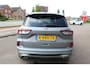 Ford Kuga 2.5 PHEV ST-Line X , 1500kg Trekgewicht , Slechts 35000km Navigatie, Stoel,stuur en voorruitverwarming, Climate control Trekhaak , Bluetooth , Head-up display , BenO audio systeem