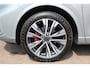 Ford Kuga 2.5 PHEV ST-Line X , 1500kg Trekgewicht , Slechts 35000km Navigatie, Stoel,stuur en voorruitverwarming, Climate control Trekhaak , Bluetooth , Head-up display , BenO audio systeem