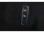 Volvo XC60 T6 Recharge AWD R-Design - Panorama/schuifdak - IntelliSafe Assist - 360º Camera - Bowers & Wilkins audio - Adaptieve LED koplampen - Verwarmde voorstoelen, stuur & achterbank - Parkeersensoren voor & achter - Elektr. bedienb. voorstoelen met geheugen - Geventileerde voorstoelen - Head up display - Draadloze tel. lader - Standkachel - Extra getint glas - 21' LMV