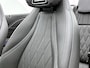 Mercedes-Benz CLE Cabriolet 200 AMG Line | Premium Plus pakket | Winterpakket | Rijassistentiepakket Plus | AMG spoiler | Middenconsole metaalstructuur | Stoelventilatie/- verwarming | Windschut | 19 inch multispaaks lichtmetalen AMG velgen |