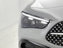 Mercedes-Benz CLE Cabriolet 200 AMG Line | Premium Plus pakket | Winterpakket | Rijassistentiepakket Plus | AMG spoiler | Middenconsole metaalstructuur | Stoelventilatie/- verwarming | Windschut | 19 inch multispaaks lichtmetalen AMG velgen |