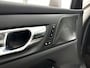 Volvo V60 B4 Ultimate Dark | Panoramadak | 360° camera | Harman Kardon | Head-up display | Stoelventilatie | Stoel- en stuurverwarming | Trekhaak