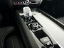 Volvo V60 B4 Ultimate Dark | Panoramadak | 360° camera | Harman Kardon | Head-up display | Stoelventilatie | Stoel- en stuurverwarming | Trekhaak