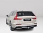Volvo V60 B4 Ultimate Dark | Panoramadak | 360° camera | Harman Kardon | Head-up display | Stoelventilatie | Stoel- en stuurverwarming | Trekhaak