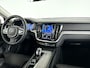 Volvo V60 B4 Ultimate Dark | Panoramadak | 360° camera | Harman Kardon | Head-up display | Stoelventilatie | Stoel- en stuurverwarming | Trekhaak