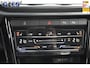 Volkswagen T-Roc R-Line camera/clima/el a klep/stoelverw