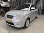 Kia Picanto 1.1 First Edition