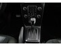 Volvo V40 T3 Polar+ Sport | Panoramadak | Harman Kardon | Camera | Parkeersensoren voor en achter | Stoelverwarming |