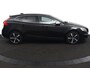 Volvo V40 T3 Polar+ Sport | Panoramadak | Harman Kardon | Camera | Parkeersensoren voor en achter | Stoelverwarming |