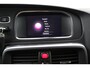 Volvo V40 T3 Polar+ Sport | Panoramadak | Harman Kardon | Camera | Parkeersensoren voor en achter | Stoelverwarming |