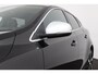 Volvo V40 T3 Polar+ Sport | Panoramadak | Harman Kardon | Camera | Parkeersensoren voor en achter | Stoelverwarming |