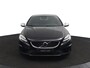 Volvo V40 T3 Polar+ Sport | Panoramadak | Harman Kardon | Camera | Parkeersensoren voor en achter | Stoelverwarming |