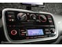 Volkswagen Up! 1.0 high up! | Pano | DSG | Stoelverwarming |
