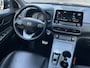 Hyundai Kona Electric EV Premium 64 kWh I 1ste eig I SoH 100% I Dealer ond I Stoelventilatie, verwarming v&a I Leer