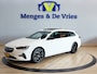 Opel Insignia Sports Tourer 2.0 Turbo Business Elegance Airco ECC | Panorama | Trekhaak | Stoel Verkoeling | Massage | Memory | Isofix | NAP