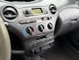 Toyota Yaris 1.0-16V VVT-i Sol |Stuurbkr |Nieuwe APK |Zuinig