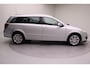 Opel Astra Wagon 1.6 Cosmo | lederen bekleding | bluetooth | climate control | navigatie | stoel verwarming | parkeersensoren achter | cruise control