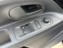 Volkswagen e-Up! 37 kWh Stoelverwarming | Verwarmde voorruit | Achteruitrijcamera | Cruise & Climate control | Metaalkleur | DAB ontvanger | Rijstrooksensor | Parkeersensoren achter