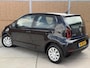 Volkswagen e-Up! 37 kWh Stoelverwarming | Verwarmde voorruit | Achteruitrijcamera | Cruise & Climate control | Metaalkleur | DAB ontvanger | Rijstrooksensor | Parkeersensoren achter