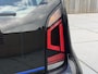 Volkswagen e-Up! 37 kWh Stoelverwarming | Verwarmde voorruit | Achteruitrijcamera | Cruise & Climate control | Metaalkleur | DAB ontvanger | Rijstrooksensor | Parkeersensoren achter