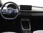 Fiat 600 1.2 Hybrid La Prima I AUTOMAAT I NAVIGATIE I ACHTERUITRIJCAMERA I PARKEERSENSOREN VOOR EN ACHTER I L.M. VELGEN i