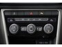 Volkswagen T-Roc 1.0 TSI Style BJ2021 Lmv 17" | Led | Pdc | Navi | Airco | Climate control | Cruise control | Zwart dak | Extra getint glas