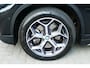 BMW X1 sDrive20i 192pk High Executive 1-Eig. Panodak, Camera, Leer, StoelVerw, Navi, 18"LMV