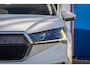 Skoda Enyaq iV 60 First Edition | Cruise adaptief | Memory | Matrix LED | Stuur+stoel verwarming | Keyless | Dodehoek detectie | Camera | Apple Carplay/Android Auto | Achteruitrijcamera | Apple Carplay/Android Auto|telefoonintegratie premium | Cruise control adaptief met Stop&Go en stuurhulp