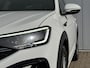 Volkswagen Taigo 1.0 TSI 110pk DSG-7 R-Line Business+ | Keyless | Camera | Trekhaak 1100 kg | Stoelverwarming | Carplay | Adaptive cruise