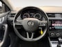 Skoda Octavia Combi 1.5 TSI Greentech Ambition Business | Automaat | Navigatie | Apple carplay & Android auto | Parkeersensoren voor en achter | Achteruitrijcamera | Elektr. achterklep | Afneembare trekhaak | Stoelverwarming voor | Bovag garantie |