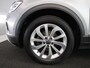 Volkswagen T-Roc 1.5 TSI Style 150 pk Automaat (DSG) | Navigatie | Trekhaak (afneembaar) | Parkeersensoren (Park assist) | Achteruitrijcamera | Keyless | Elektr. achterklep |
