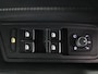 Volkswagen T-Roc 1.5 TSI Style 150 pk Automaat (DSG) | Navigatie | Trekhaak (afneembaar) | Parkeersensoren (Park assist) | Achteruitrijcamera | Keyless | Elektr. achterklep |