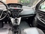 Lancia Ypsilon 0.9 TwinAir Platinum /bj.2012/ parelmoer wit / leder/airco/sportvelgen/ APK 07/2027 /NAP met 218233 km./zeer zuinig