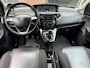 Lancia Ypsilon 0.9 TwinAir Platinum /bj.2012/ parelmoer wit / leder/airco/sportvelgen/ APK 07/2027 /NAP met 218233 km./zeer zuinig