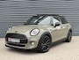 MINI Cooper 5-Deurs 1.5 Leder/Camera/Panorama dak