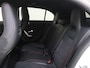 Mercedes-Benz A-klasse 180 Business Solution AMG Nightpakket / Parkeercamera / Sfeerverlichting / Elektr. Spiegels