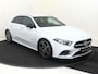 Mercedes-Benz A-klasse 180 Business Solution AMG Nightpakket / Parkeercamera / Sfeerverlichting / Elektr. Spiegels