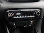 Toyota Yaris 1.5 Hybrid 115 First Edition Comfort Pack | BTW Voertuig | Stoel+stuurverwarming | Dodehoek detectie | Parkeersensoren voor+achter | Draadloze telefoonlader | Cruise Control Adaptive | Apple CarPlay/Android Auto |