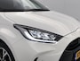 Toyota Yaris 1.5 Hybrid 115 First Edition Comfort Pack | BTW Voertuig | Stoel+stuurverwarming | Dodehoek detectie | Parkeersensoren voor+achter | Draadloze telefoonlader | Cruise Control Adaptive | Apple CarPlay/Android Auto |