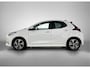 Toyota Yaris 1.5 Hybrid 115 First Edition Comfort Pack | BTW Voertuig | Stoel+stuurverwarming | Dodehoek detectie | Parkeersensoren voor+achter | Draadloze telefoonlader | Cruise Control Adaptive | Apple CarPlay/Android Auto |