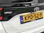 Toyota Yaris 1.5 Hybrid 115 First Edition Comfort Pack | BTW Voertuig | Stoel+stuurverwarming | Dodehoek detectie | Parkeersensoren voor+achter | Draadloze telefoonlader | Cruise Control Adaptive | Apple CarPlay/Android Auto |