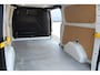 Ford Transit Custom 300 2.0-108pk TDCI L2H1 Trend. Erg nette Ford Transit Custom, die u nog jaren van dienst kan zijn ! Airco, voorraamverw., trekhaak, cruise control, camera, parkeersensoren v+a, 3-zits, laadruimte betimmerd etc.