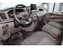 Ford Transit Custom 300 2.0-108pk TDCI L2H1 Trend. Erg nette Ford Transit Custom, die u nog jaren van dienst kan zijn ! Airco, voorraamverw., trekhaak, cruise control, camera, parkeersensoren v+a, 3-zits, laadruimte betimmerd etc.